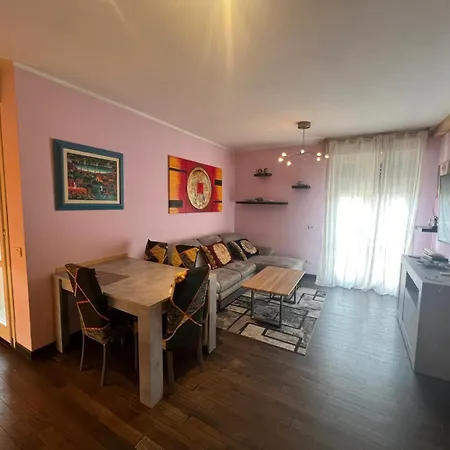 Sofy Penthouse فياريجيو