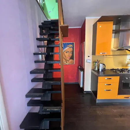Sofy Penthouse فياريجيو